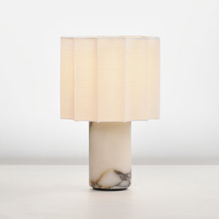 Serenity Lampe de Table en Tissu Plissé Et Marbre