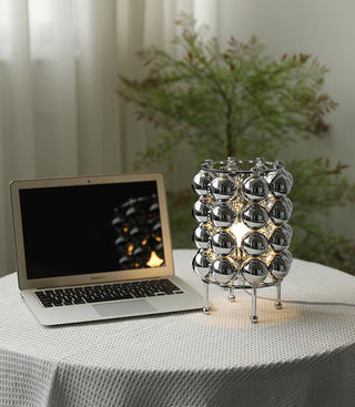 Lirra Lampe de Table en Métal Futuriste
