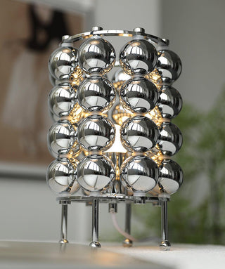Lirra Lampe de Table en Métal Futuriste