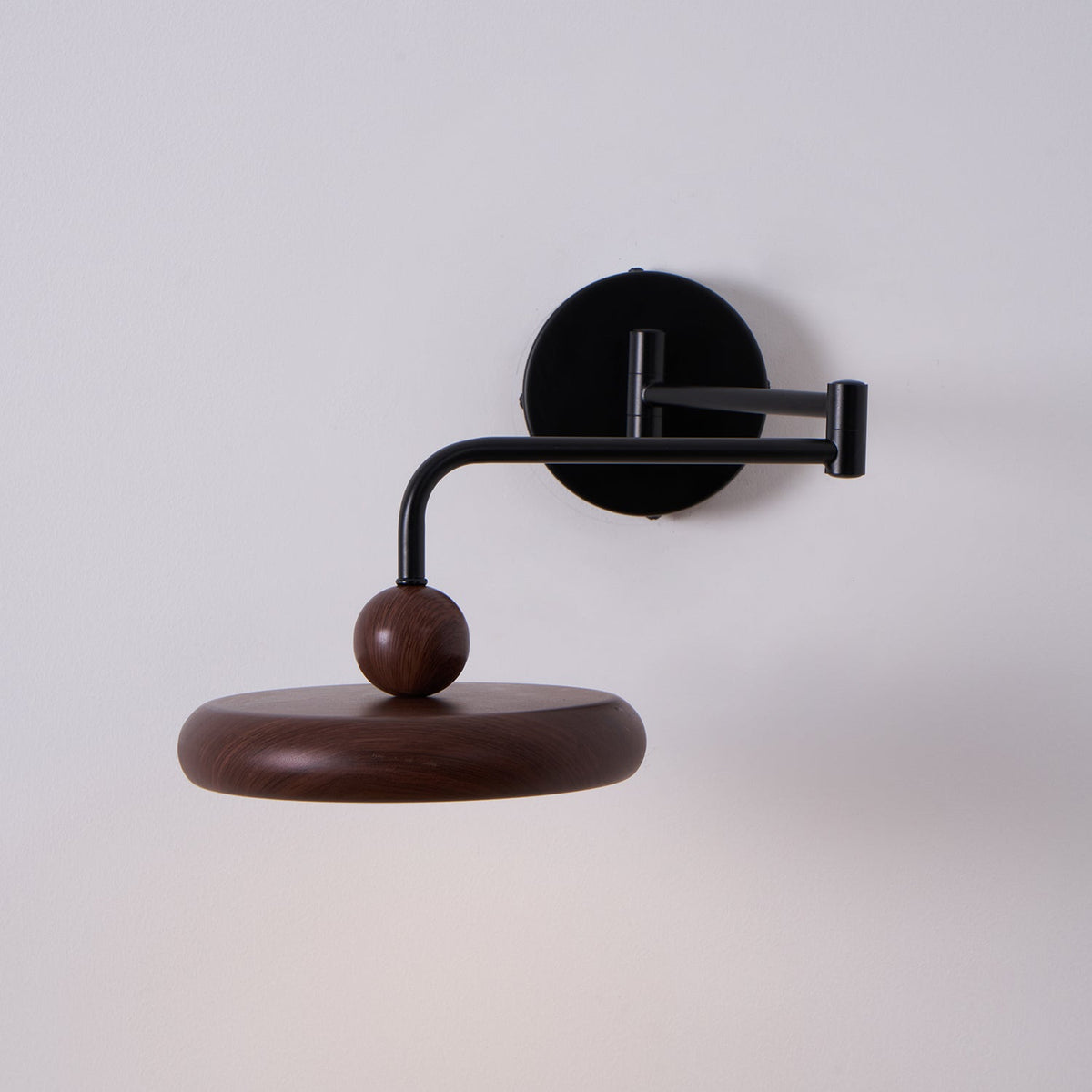 Kenshika Bois Disque Noir Applique Lumière