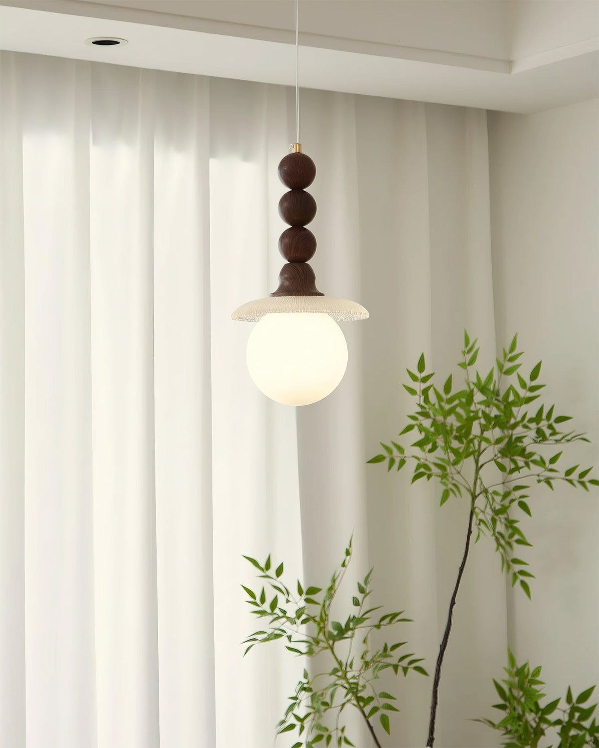 Full view of the amber Kaydan Pendant Lamp.