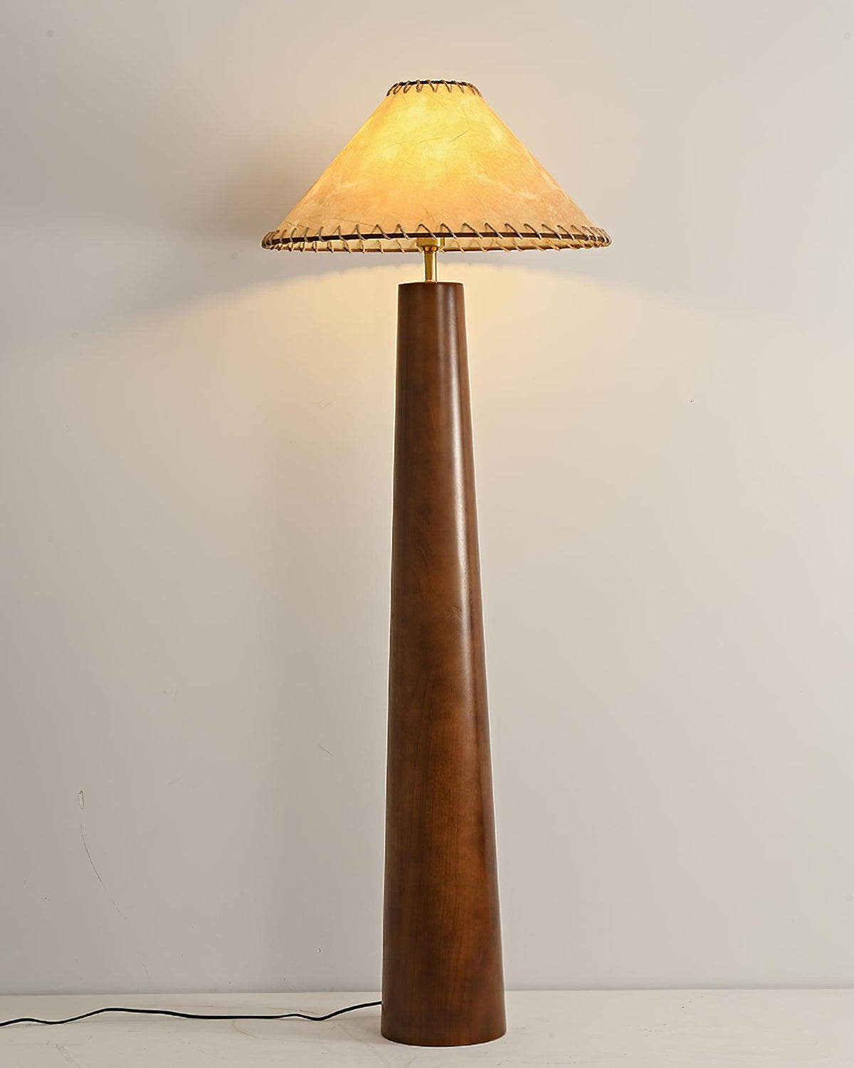 Cedar Lampadaire