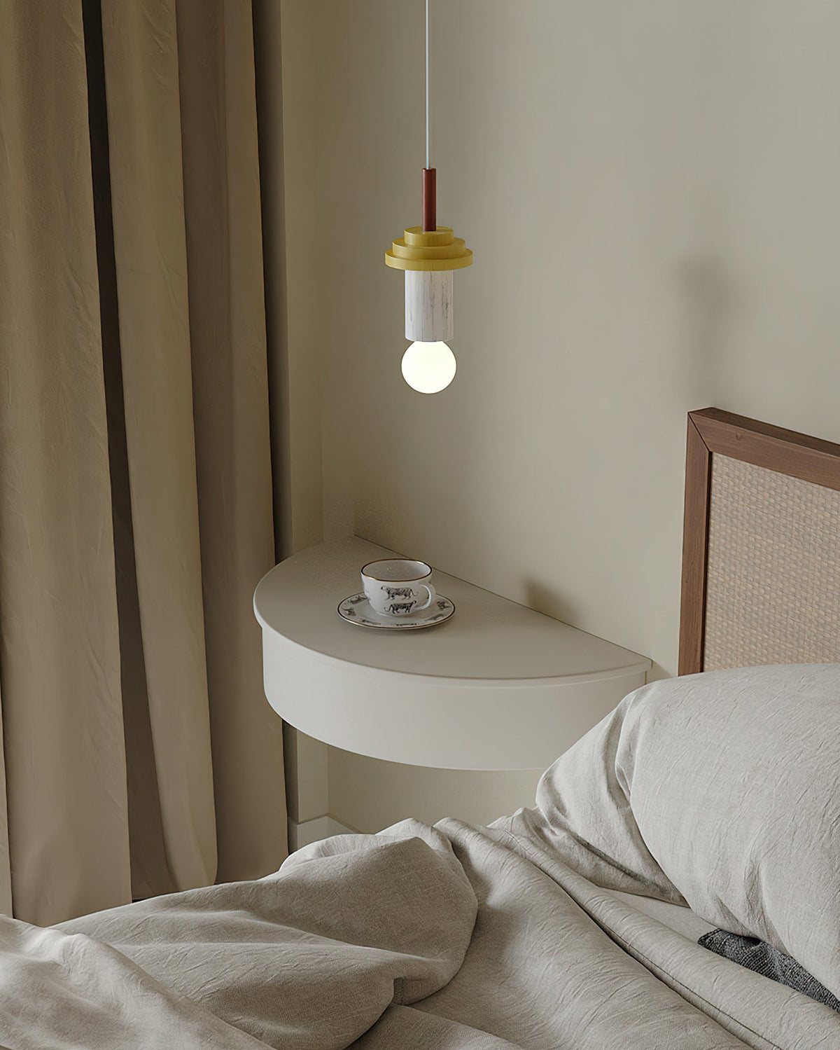 Dimension diagram for Klee Geometric Pendant Light Model C.