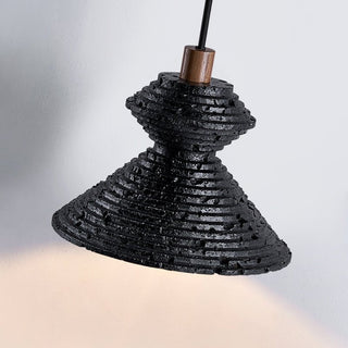 Elia Suspension Travertin Noir Texturé en Couches