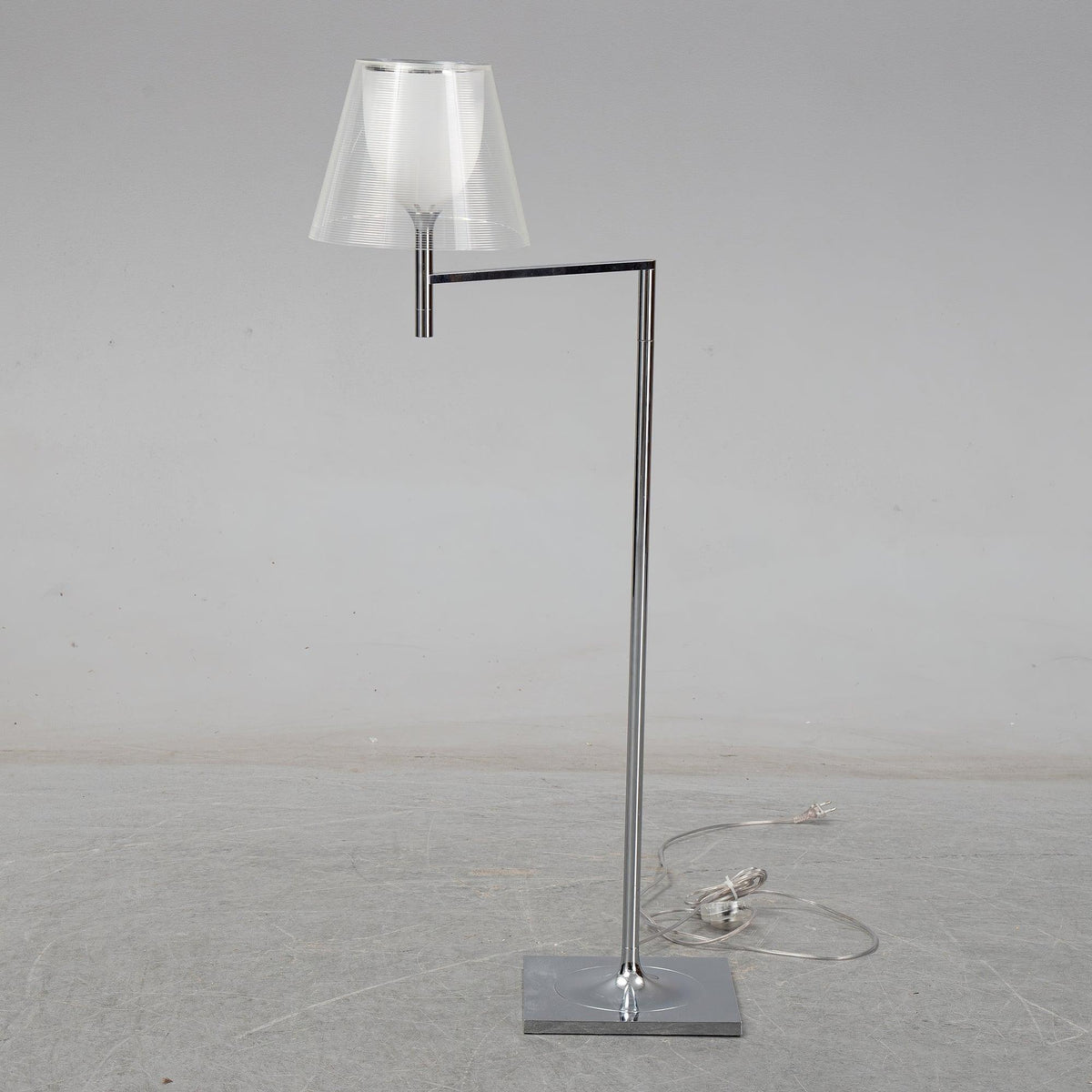 Aquris Lampadaire Minimaliste