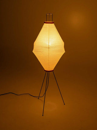 Cirelaine Lampadaire