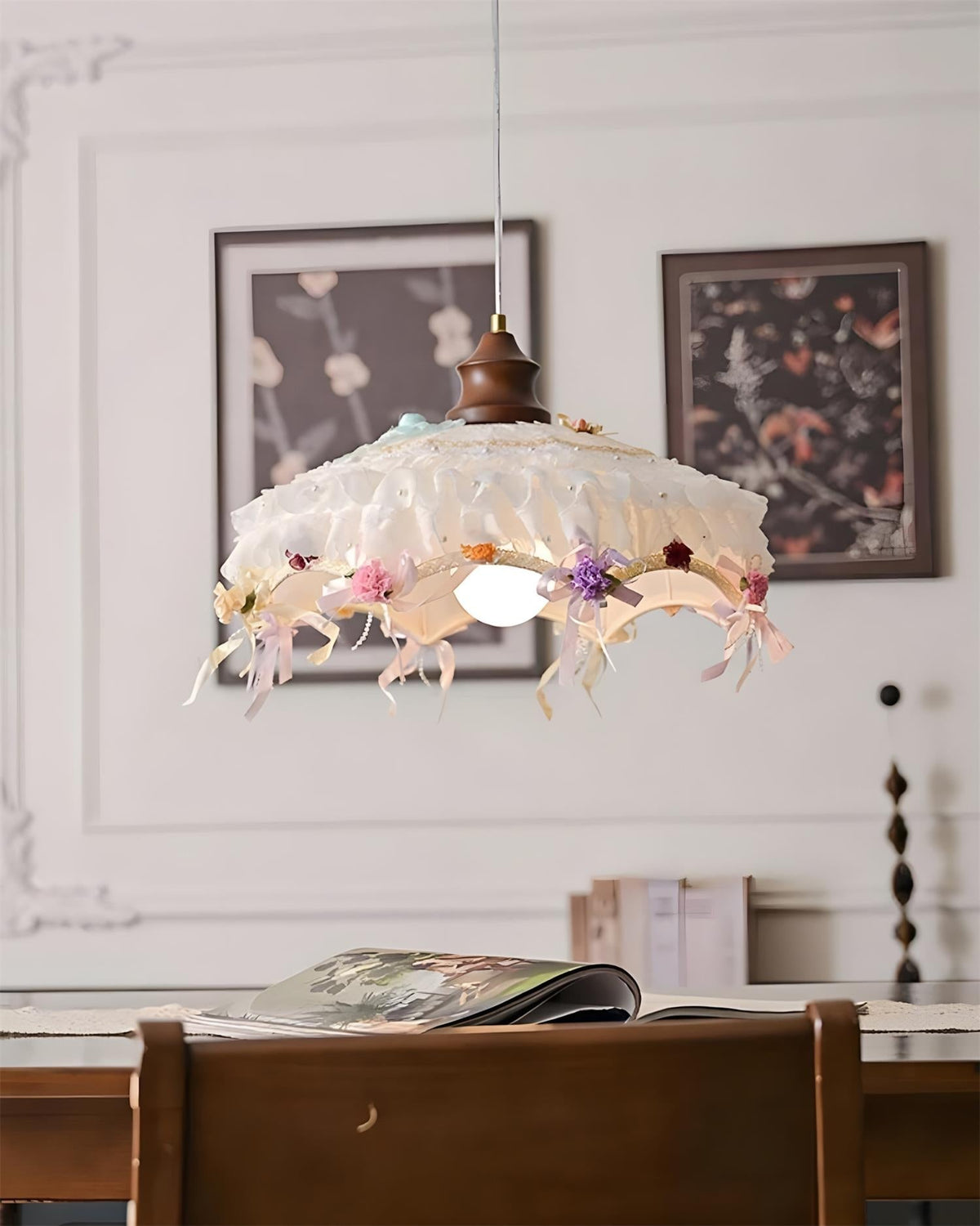 Laceflower Suspension