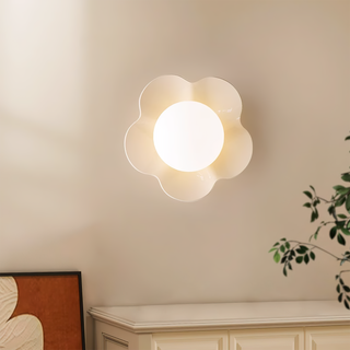 La fleur Plug-in Wall Lamp-Neutral Decor