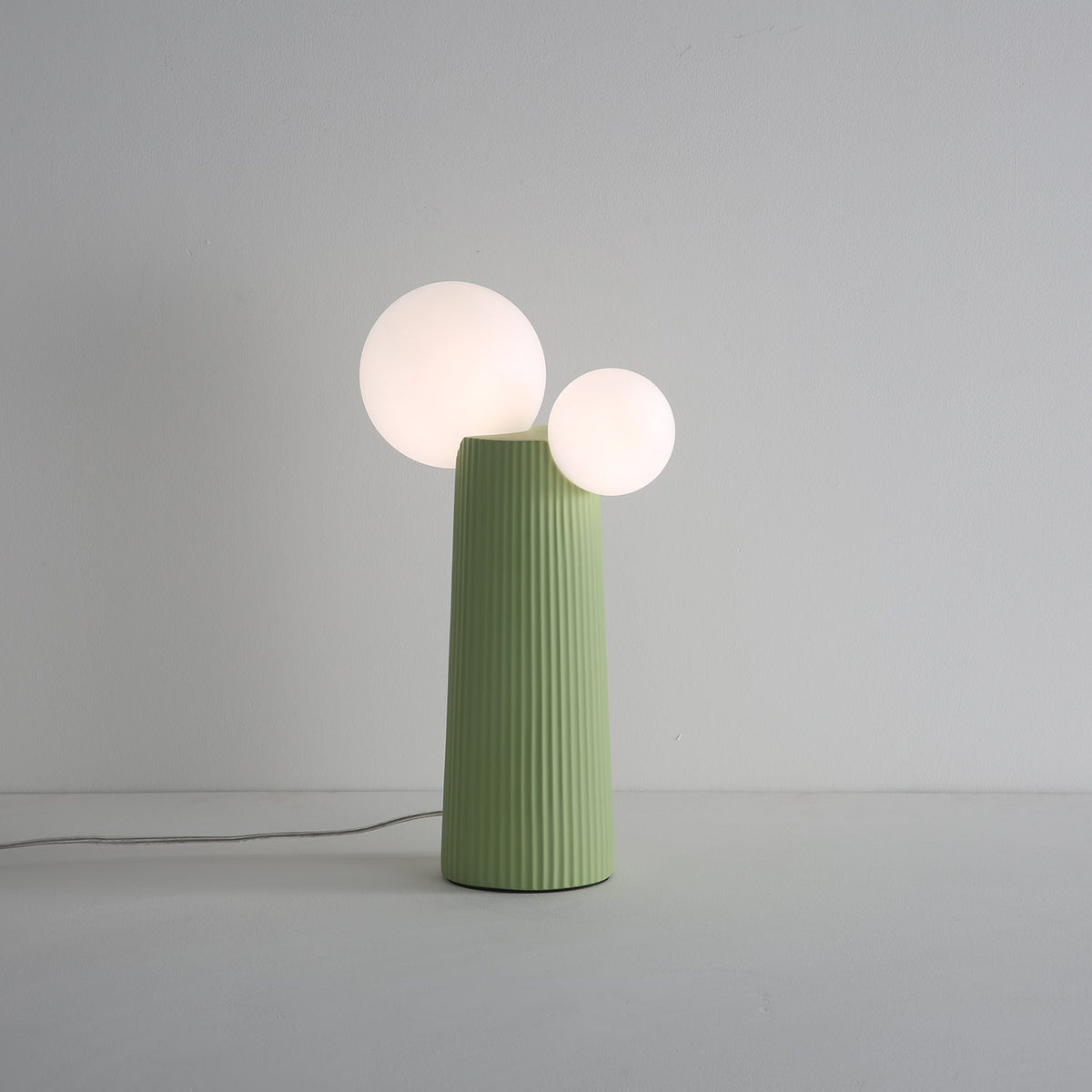 Zenithre Lampe de Table en Résine Et Plastique Joueuse