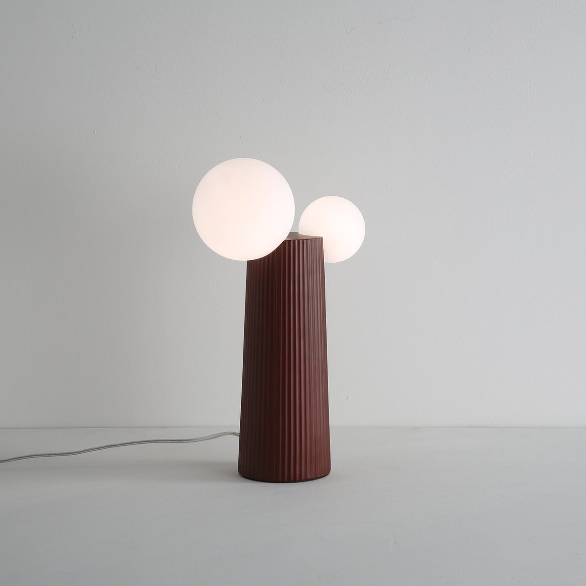 Zenithre Lampe de Table en Résine Et Plastique Joueuse
