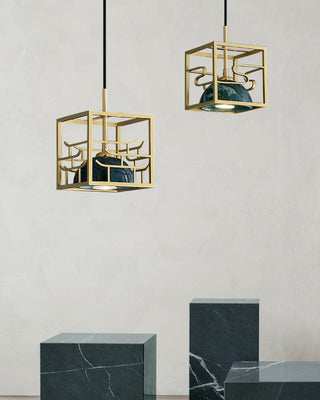 Cubo Suspension en Laiton Moderne