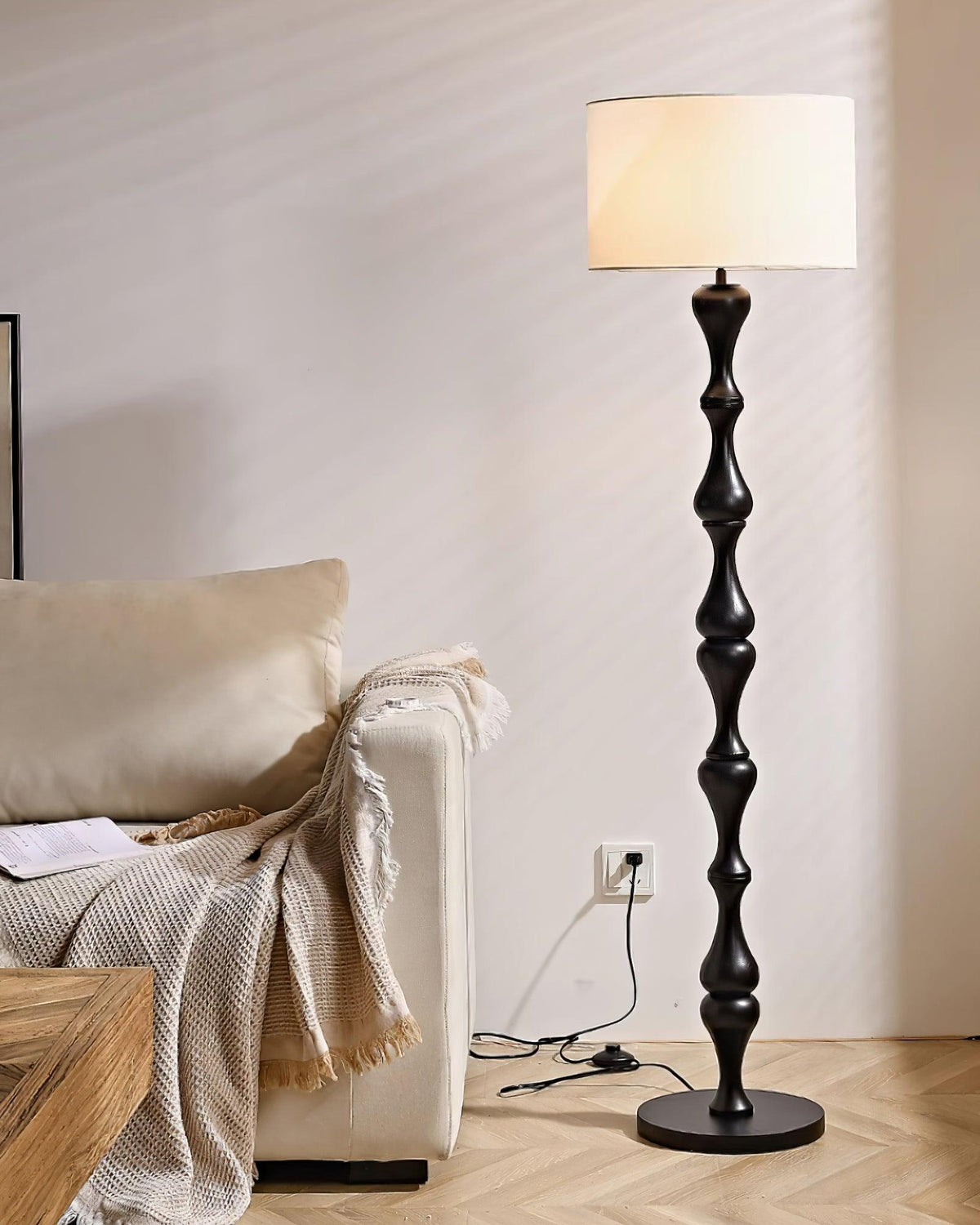 Turner Lampadaire