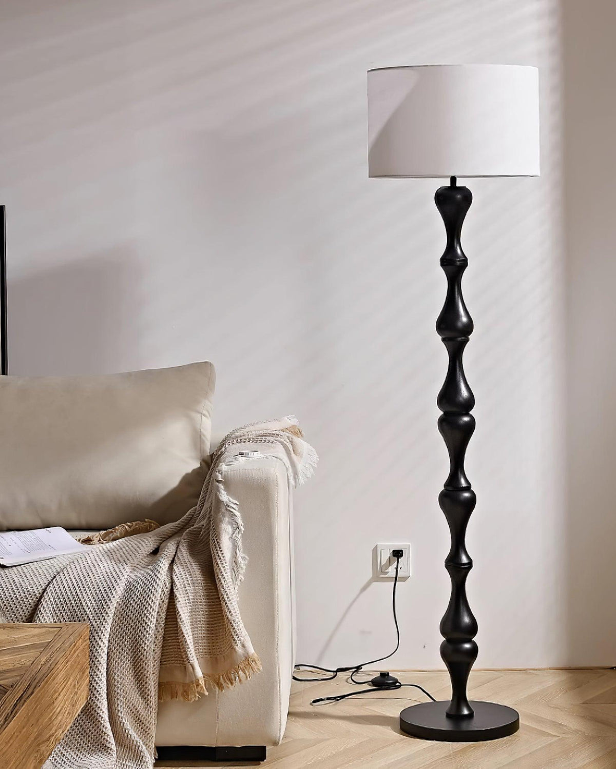 Turner Lampadaire