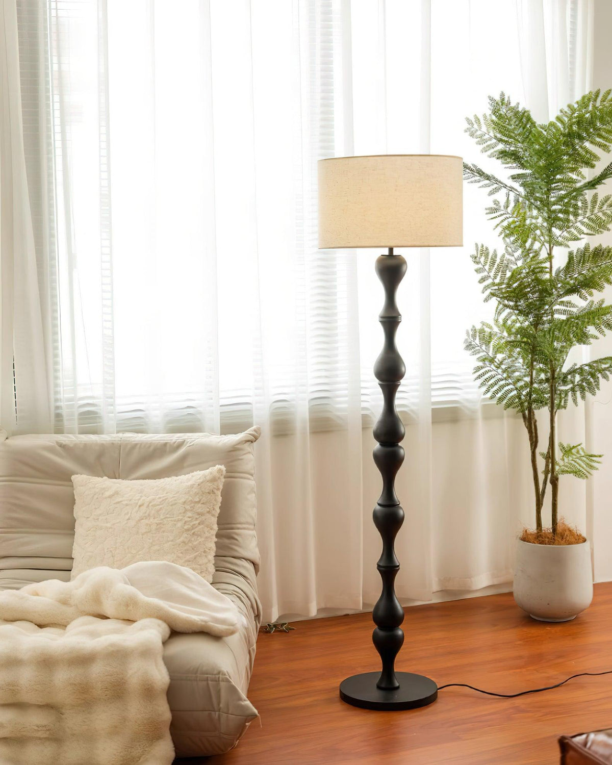 Turner Lampadaire