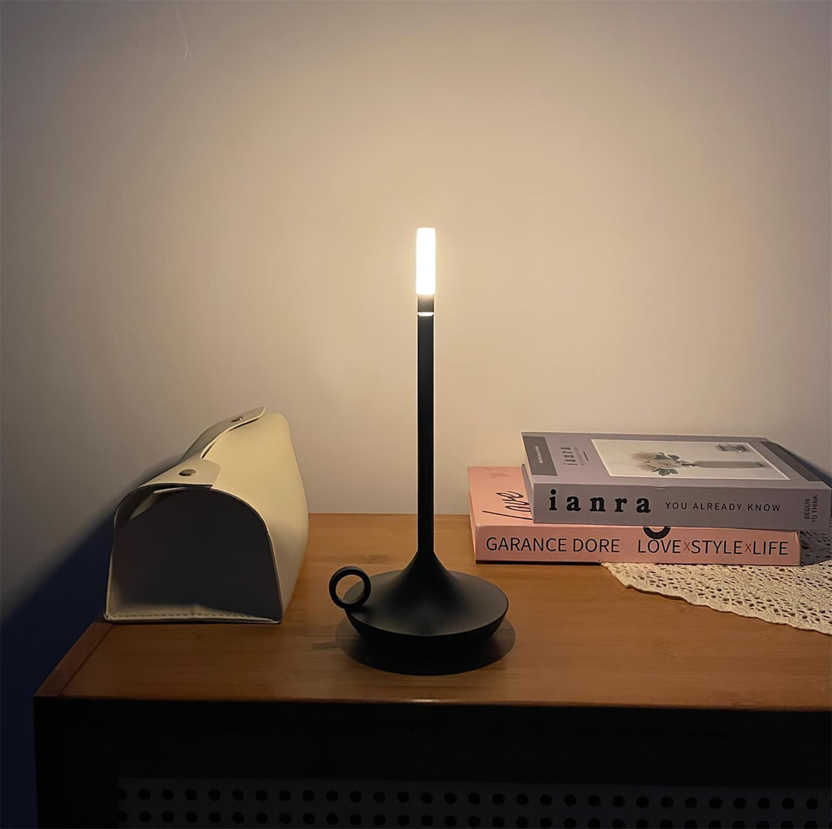 Latin Lampe de Table