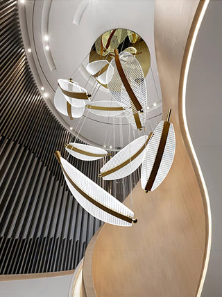 Lustra Lustre Leaf Acrylic Gold Elegant Modern