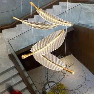 Lustra Lustre Leaf Acrylic Gold Elegant Modern