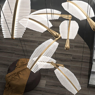 Lustra Lustre Leaf Acrylic Gold Elegant Modern