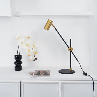 Ivpharil Dépoli Lampadaire