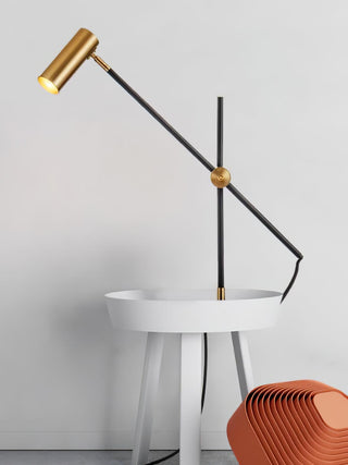 Ivpharil Dépoli Lampadaire