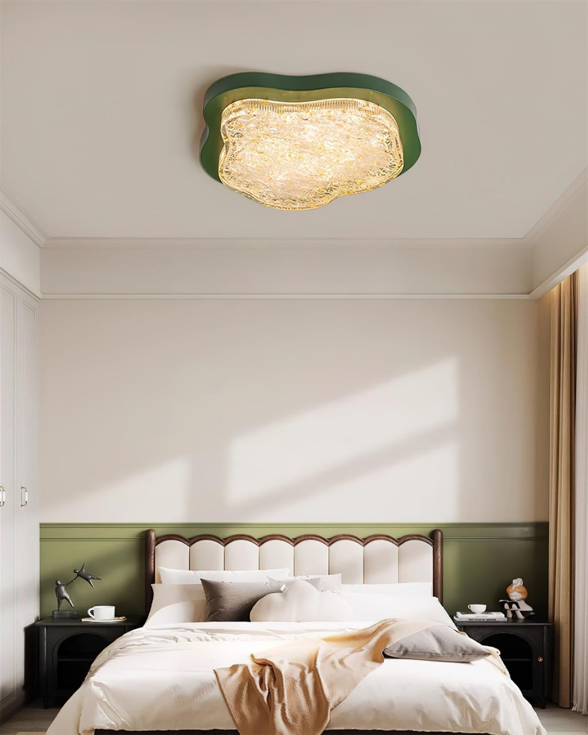 Ceiling Light Irregular Shape Resin Gold Leaf Modern Artistic Green-Neutral Decor