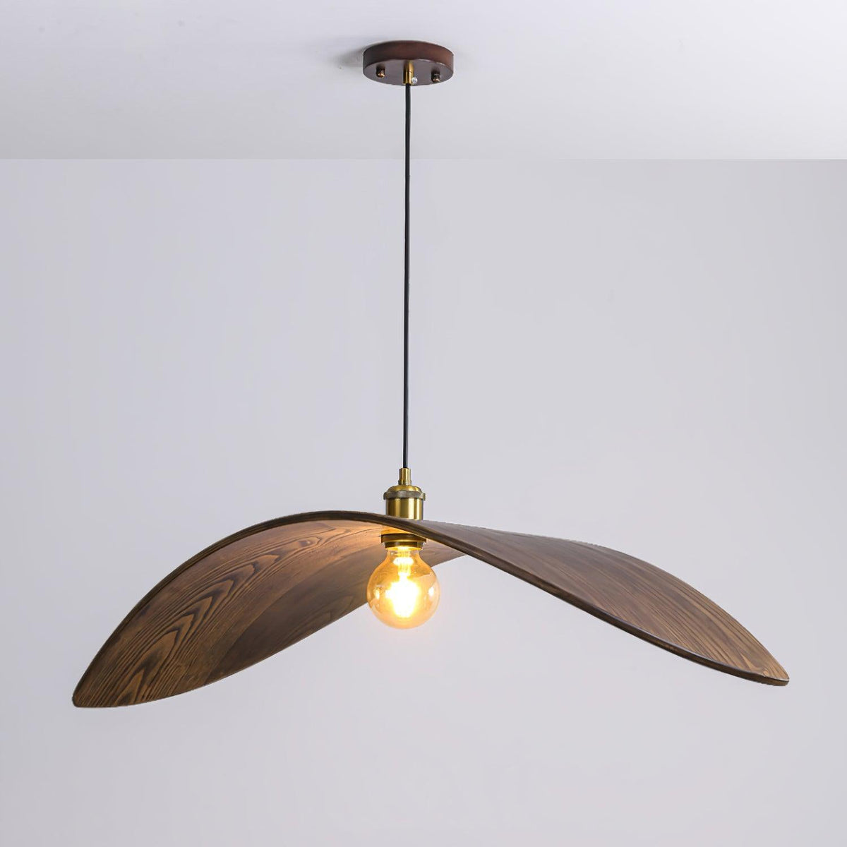 Caleia Suspension