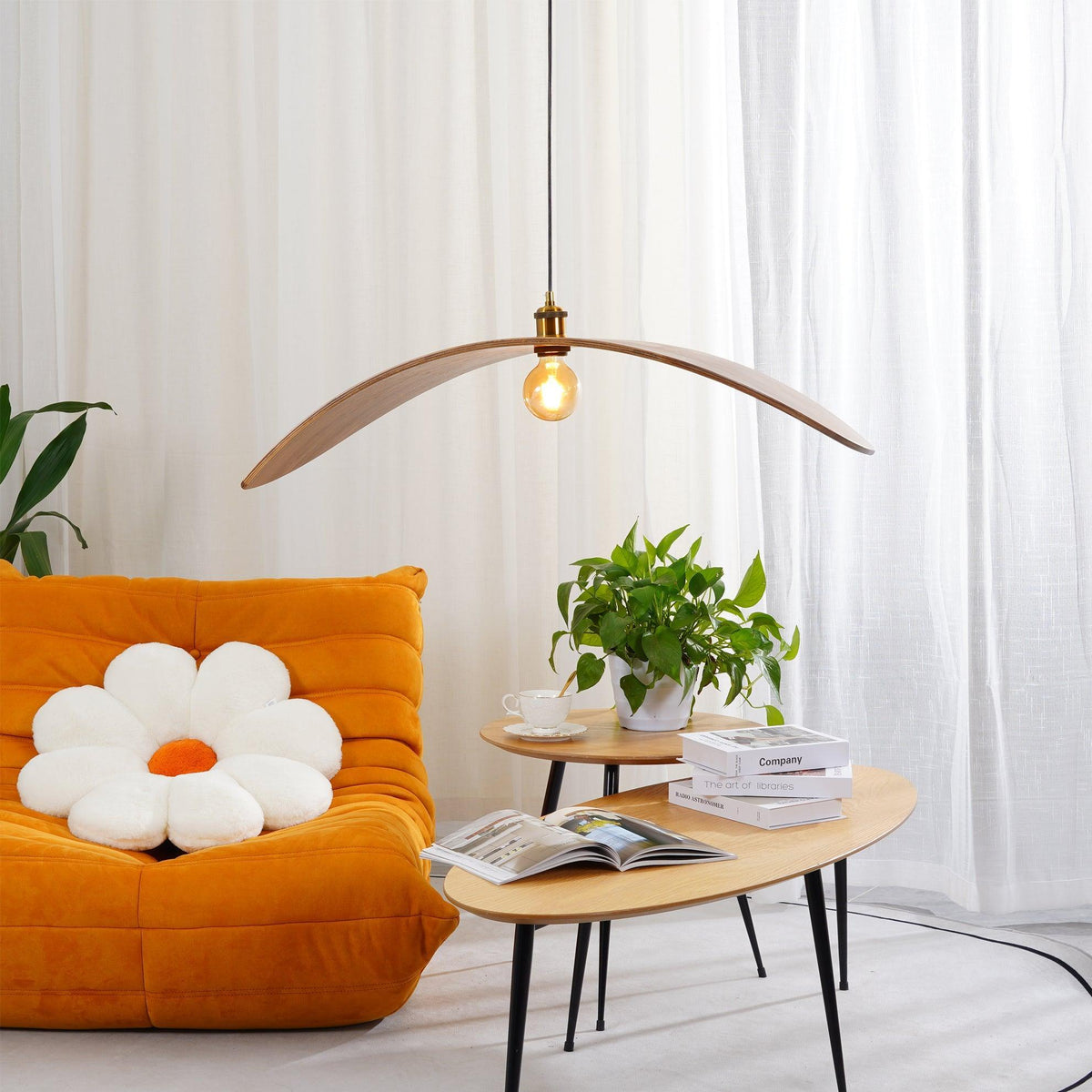 Caleia Suspension