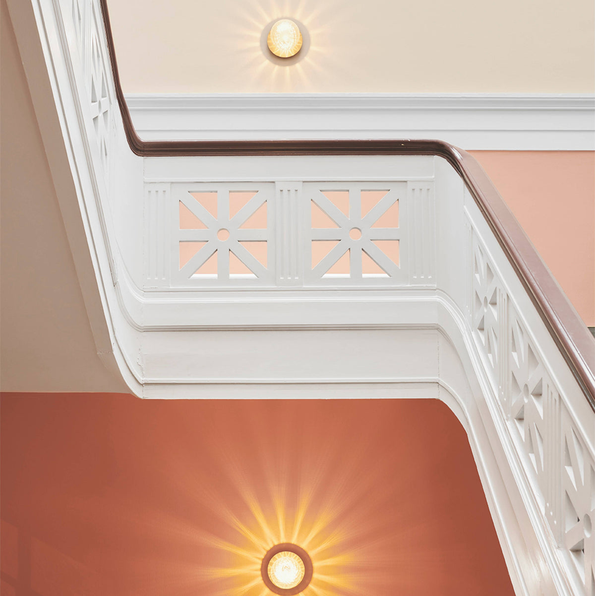 Ravaira Lampe Murale Disque Globe Minimaliste