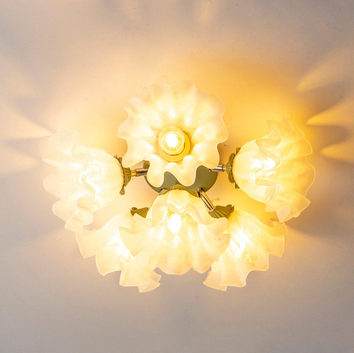 Ceiling Light Petal Shades Wavy Glass Bloom Elegant Floral-Neutral Decor