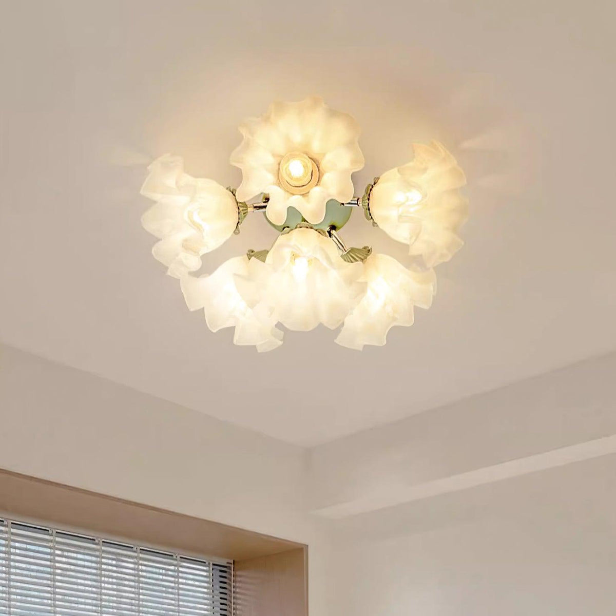 Ceiling Light Petal Shades Wavy Glass Bloom Elegant Floral-Neutral Decor