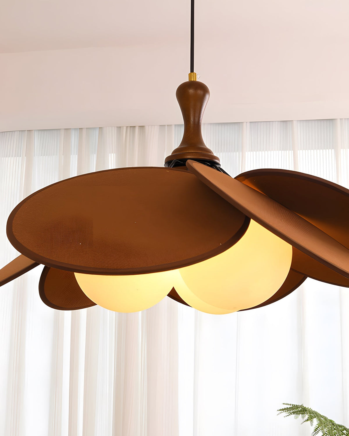 Cirinielle Suspension