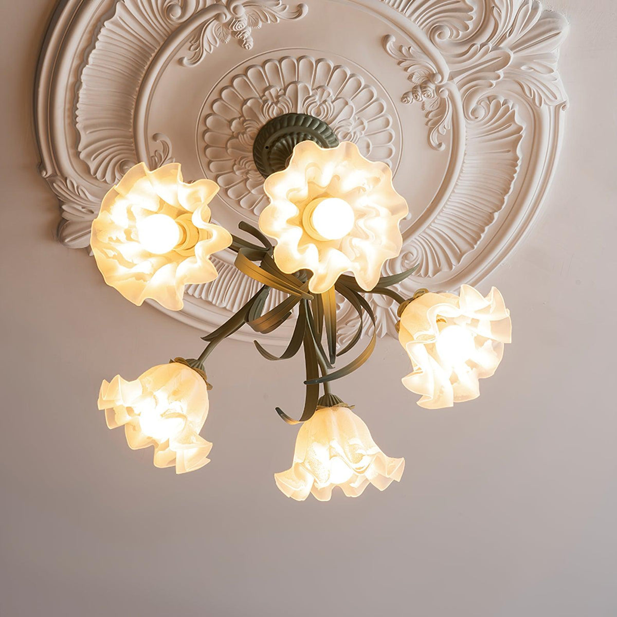 Galona Lustre Fleur avec Pétales et Feuilles