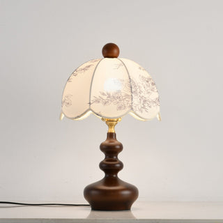 Clara Vintage Table Lamp-Neutral Decor