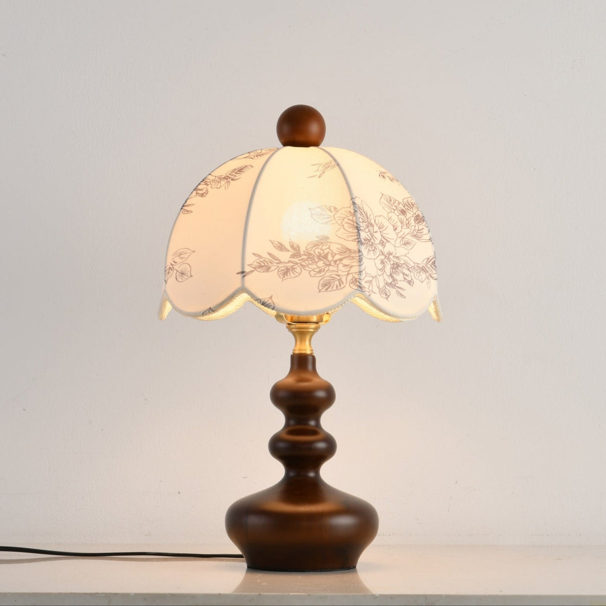 Clara Vintage Table Lamp-Neutral Decor