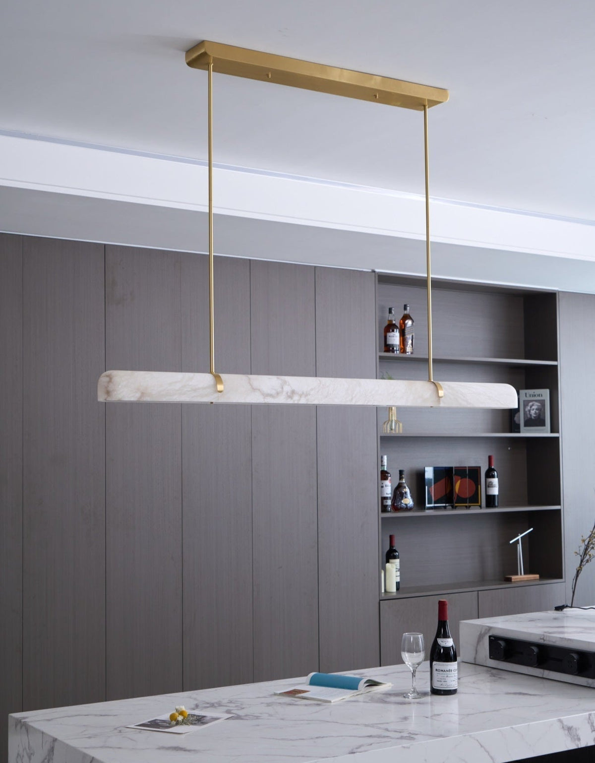 Ilraea Suspension Linéaire en Albâtre
