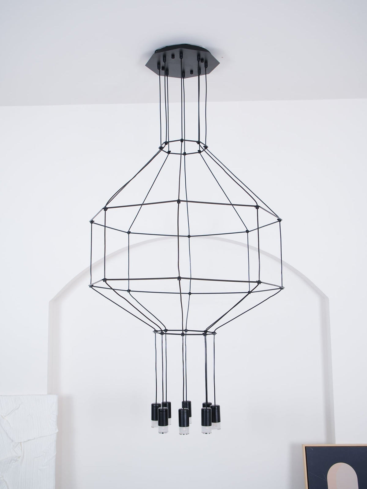 Soloris Lustre Lignes Noir Structure Métallique LED