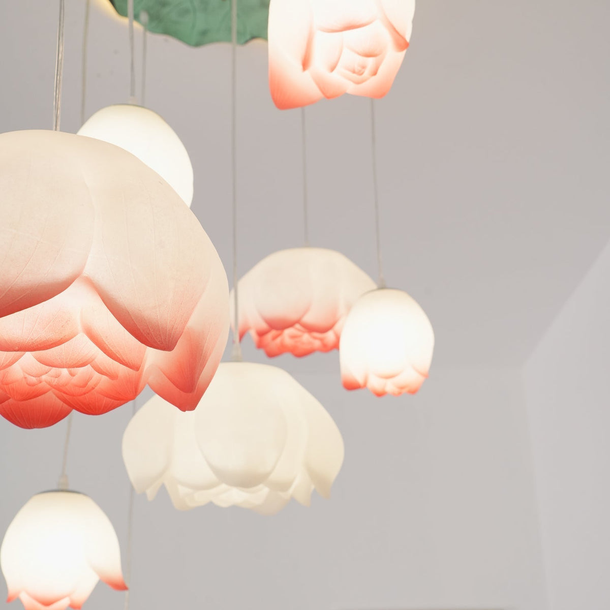 Tavana Suspension 7 Lumières Rose Blanc