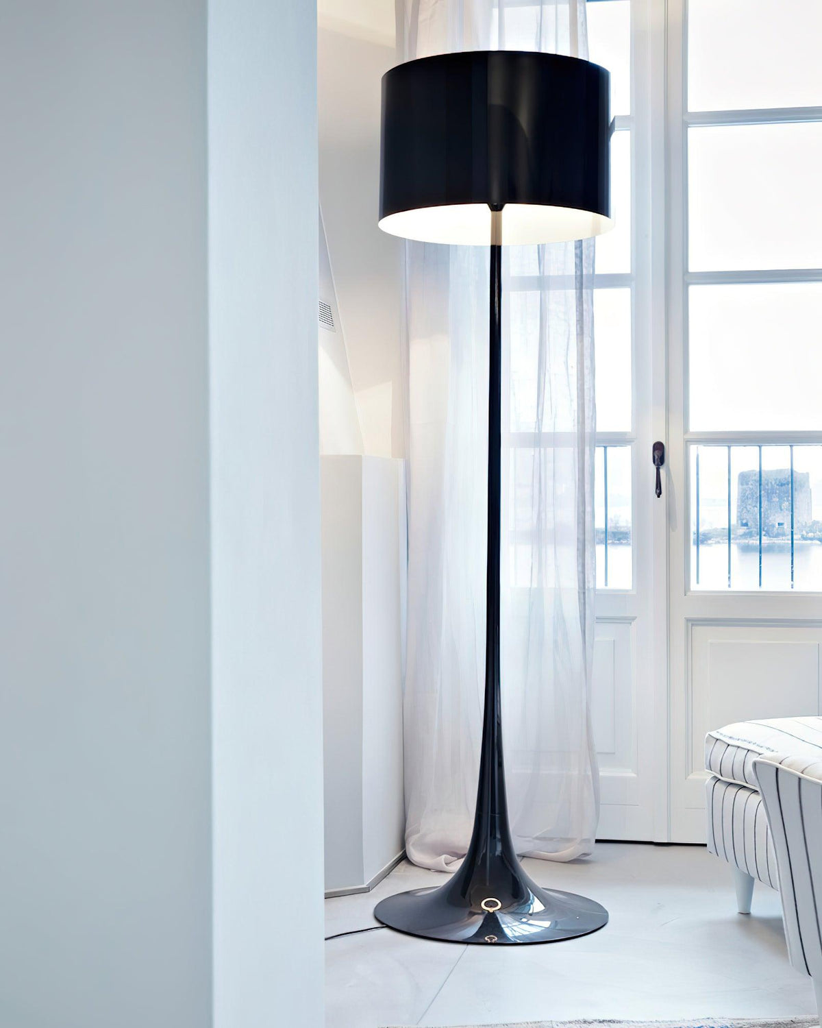 Riveette Lampadaire