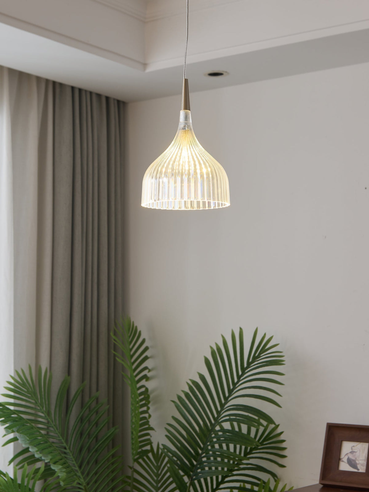 Fiore Suspension Métal Élégante