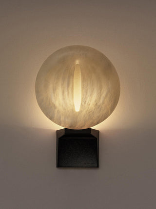 Lumen Rift Alabaster Wall Lamp-Neutral Decor