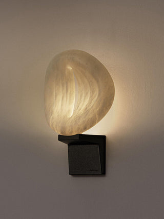 Lumen Rift Alabaster Wall Lamp-Neutral Decor
