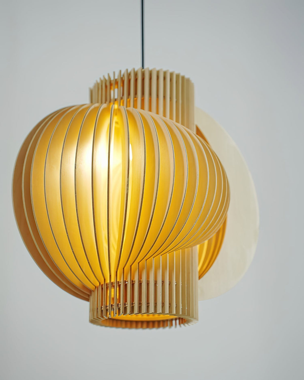 Rinaena Suspension en Bois