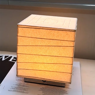 Pryn Lampe de Table Cube