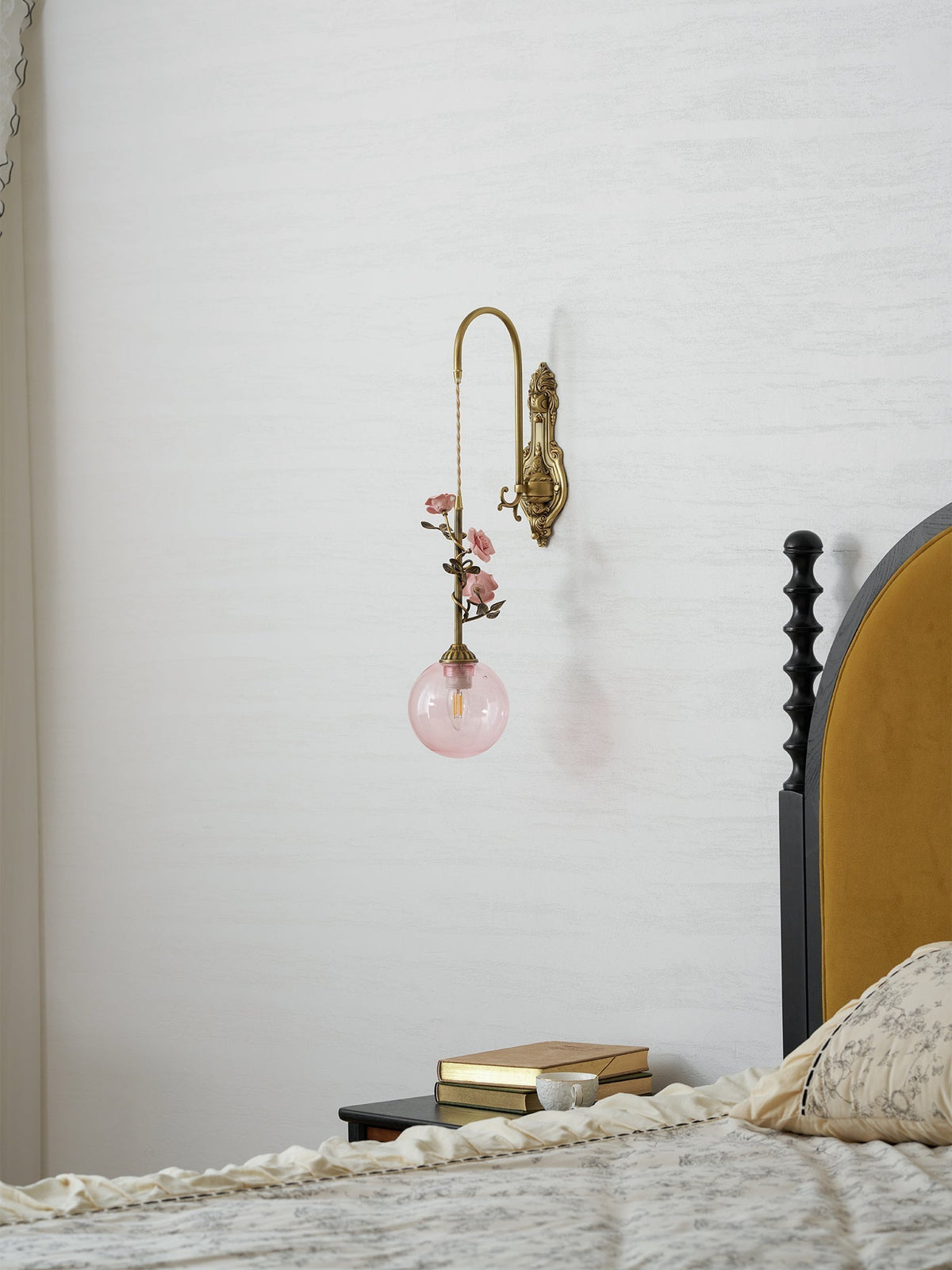 Roseline Applique Murale