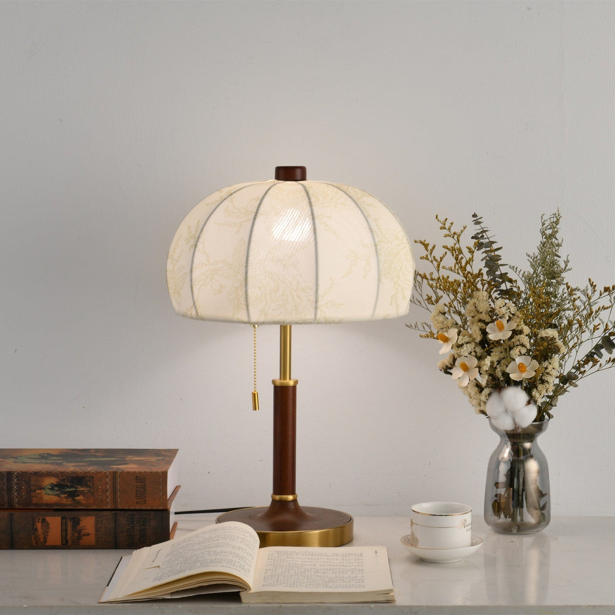 Hazel Vintage Table Lamp-Neutral Decor