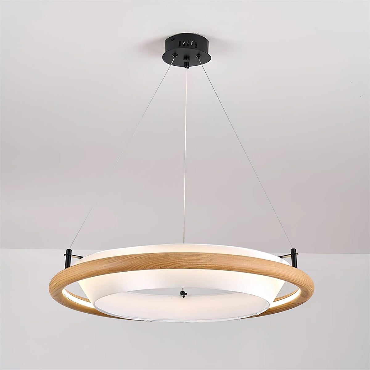 Minachel Lustre