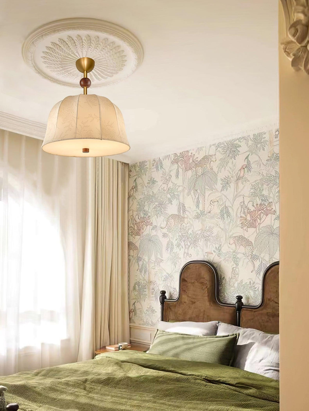 Ceiling Light in Fabric, Metal and Wood for Warm Interiors Elegant-Neutral Decor