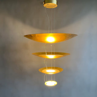 Zathaara Suspension Feuilles Or Étagées
