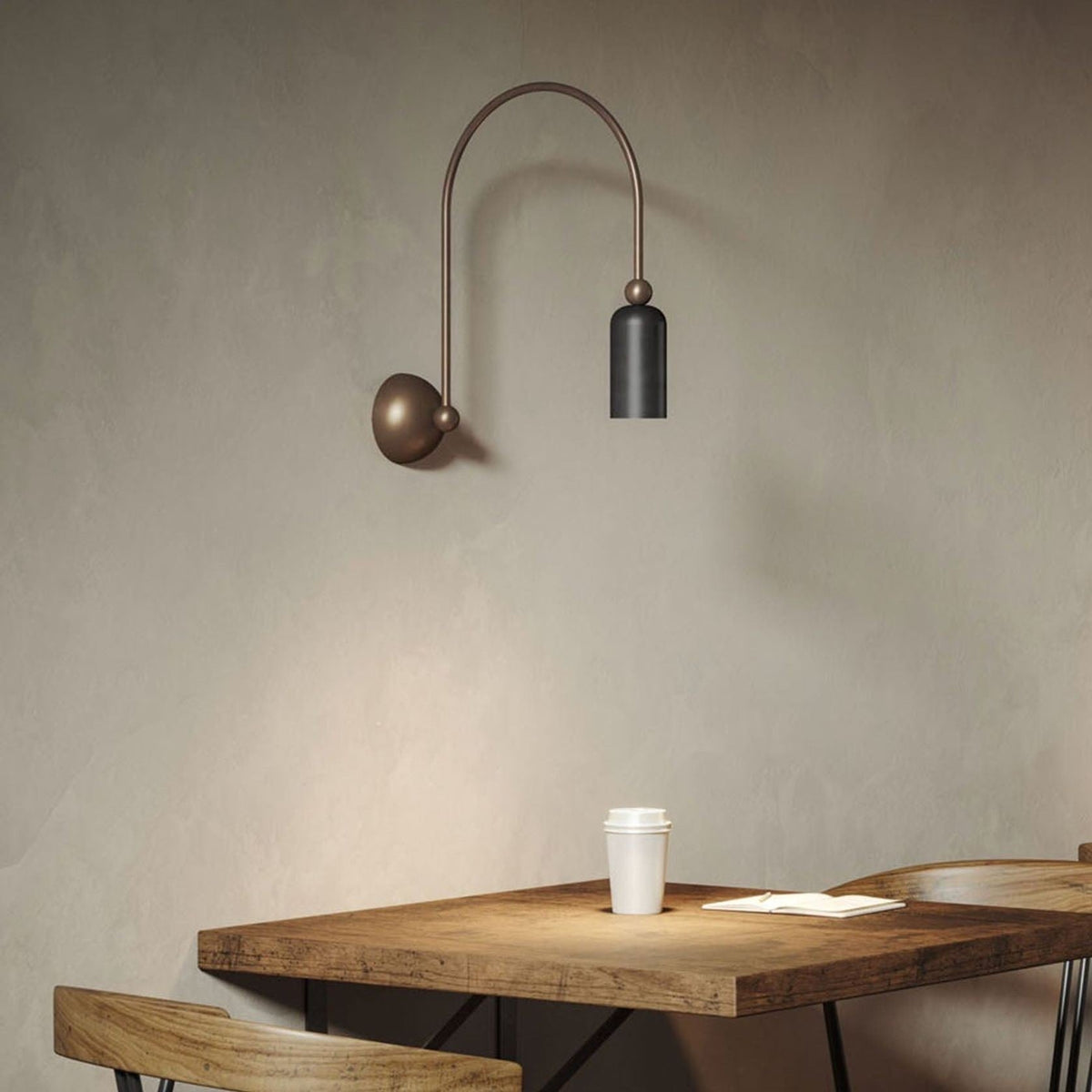 Vortigaud Courbe Bronze Noir Applique Lumière