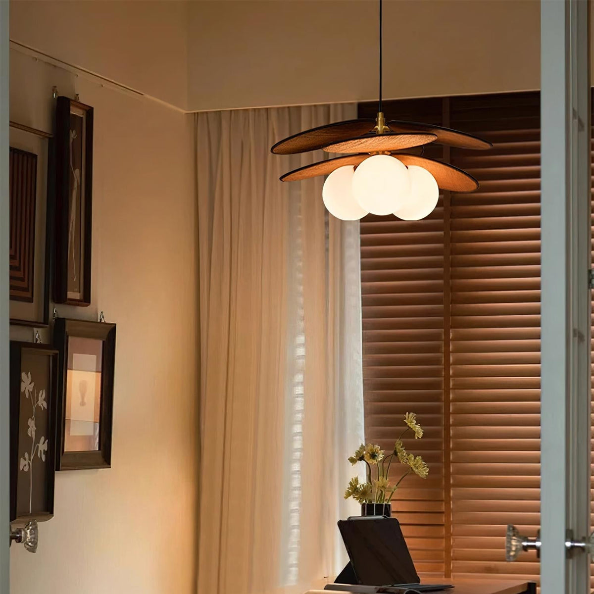 Elvo Wooden Petal Pendant Light-Neutral Decor